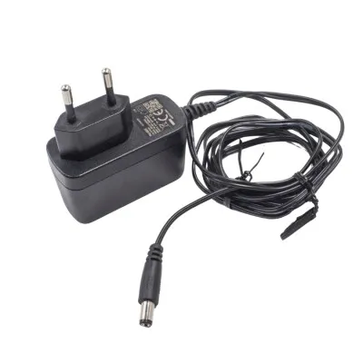 NetBit 12V 0.7A Adaptör