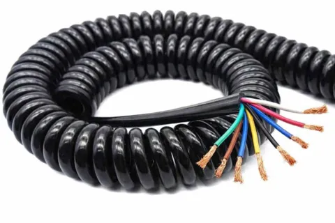 8 Damarlı Yaylı Spiral Kablo 2.5m 24AWG