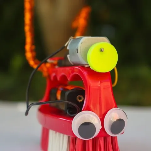 Fırça Robot